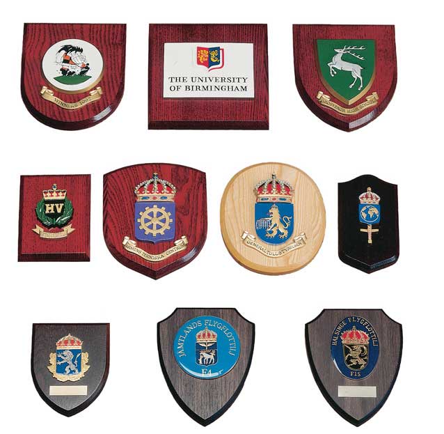 Heraldic wall plaque shield